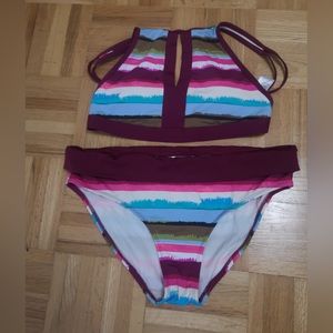 Two piece bathing suit (womens)